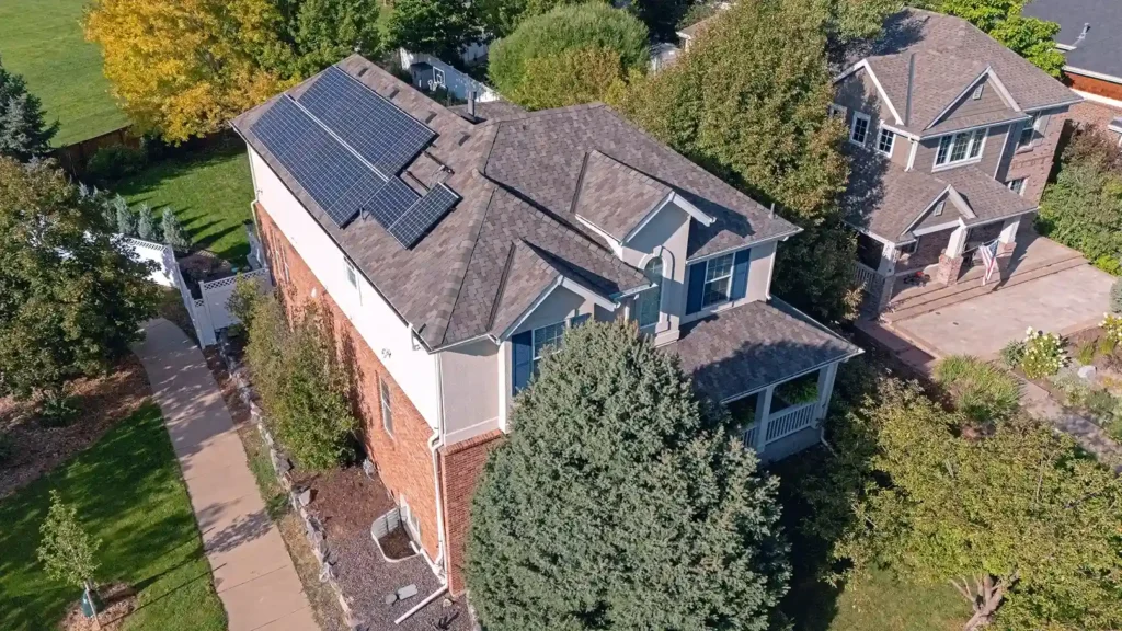 do solar panels increase home value